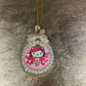 Tarina Tarantino Hello Kitty necklace